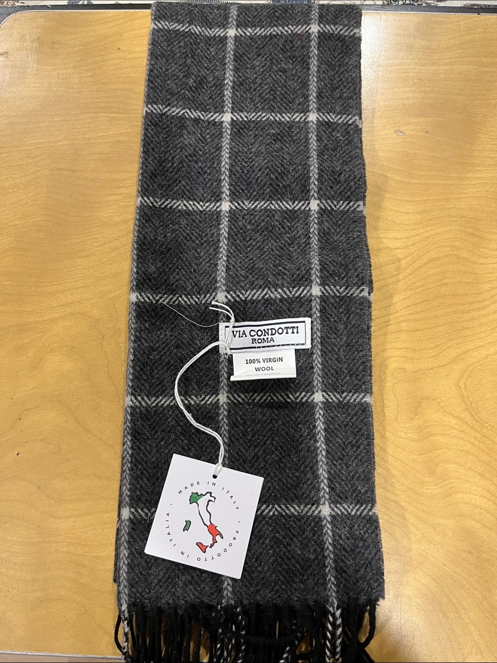 Via Condotti Gray Windowpane Wool Scarf